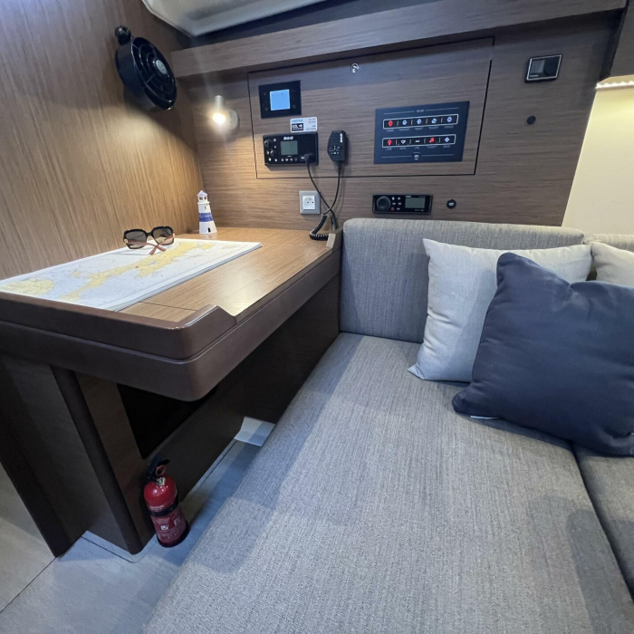 Christine | Oceanis 40.1 photo 25