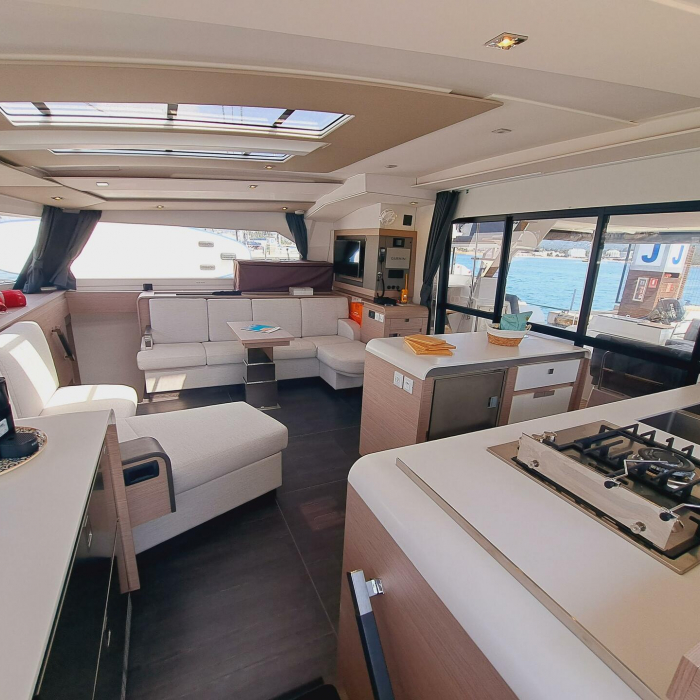 LE GRAND BOGAVANT | FOUNTAIN PAJOT Aura 51 photo 20