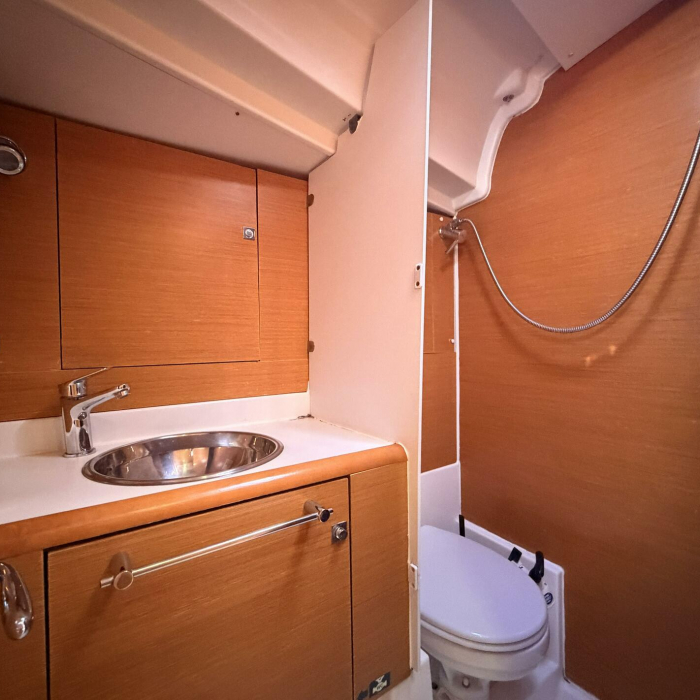 Classic | Sun Odyssey 439 photo 20