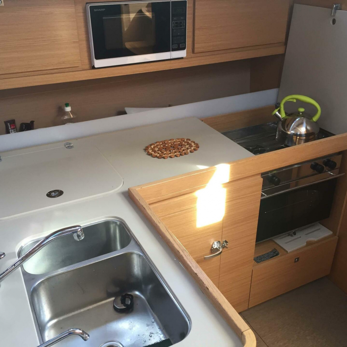 Amazing | Dufour 412 GL photo 21