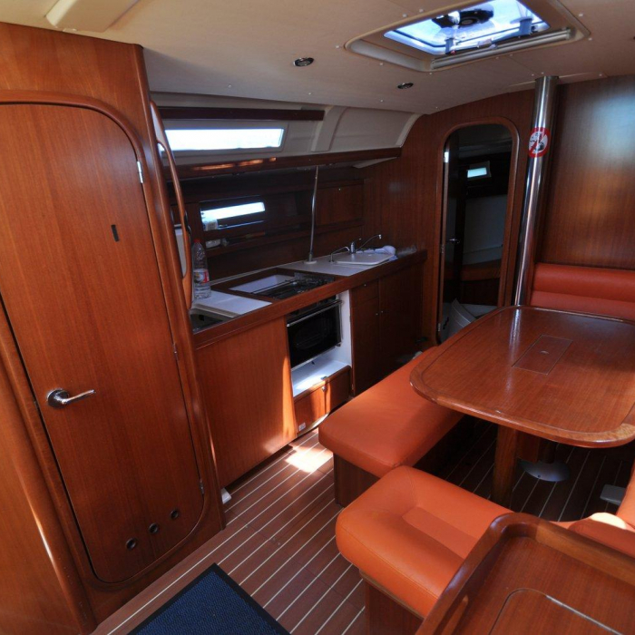 Mentholad | Dufour 365 GL photo 9