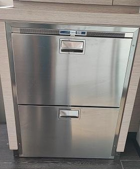 Reina | Astrea 42 photo 17