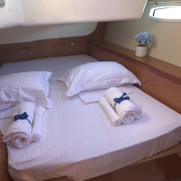 Aias | Oceanis 43 photo 16