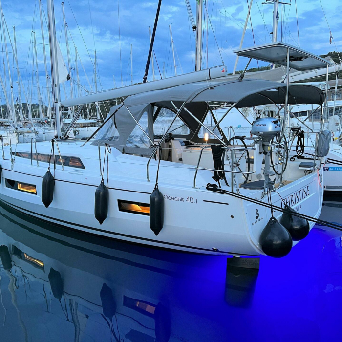 Christine | Oceanis 40.1 photo 5