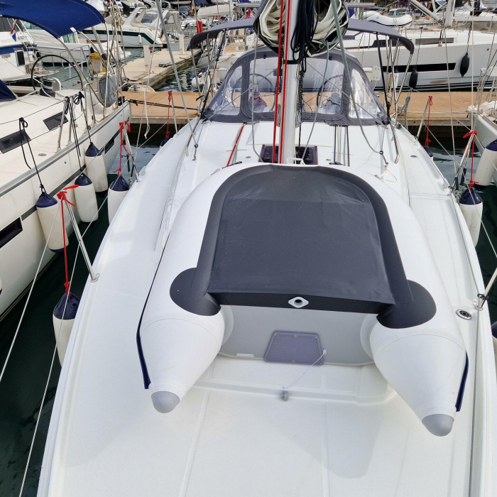 Navicela | Oceanis 34.1 photo 8