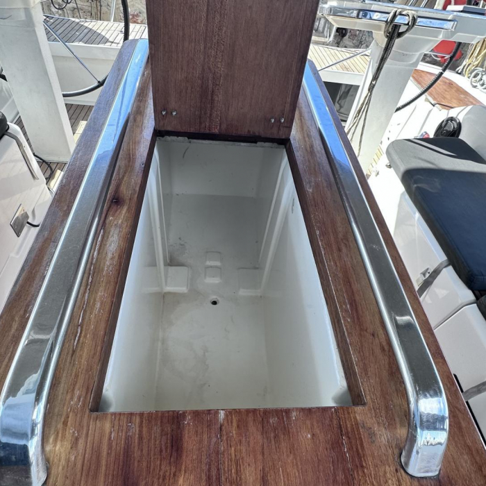  | Bavaria Cruiser 56 photo 9