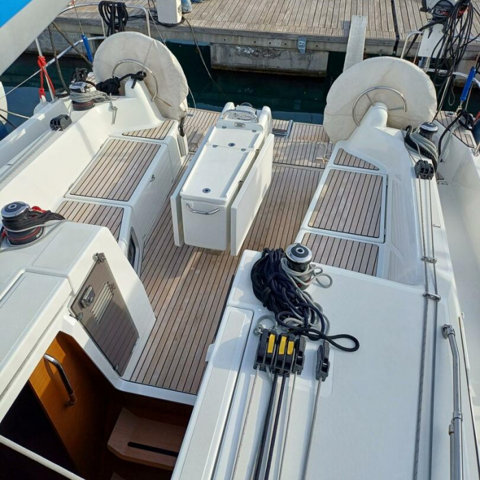 S. Raphael | Sun Odyssey 410 photo 2