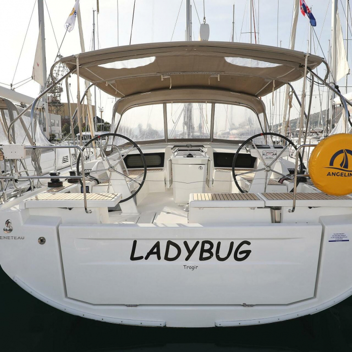 Ladybug | Oceanis 46.1 photo 33