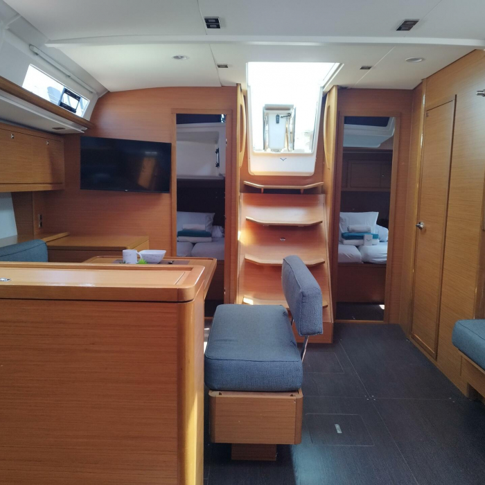 Euphoria | Dufour 470 Owner's version photo 6