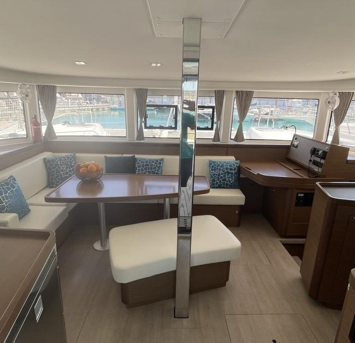 Bellatrix | Lagoon 42 photo 10