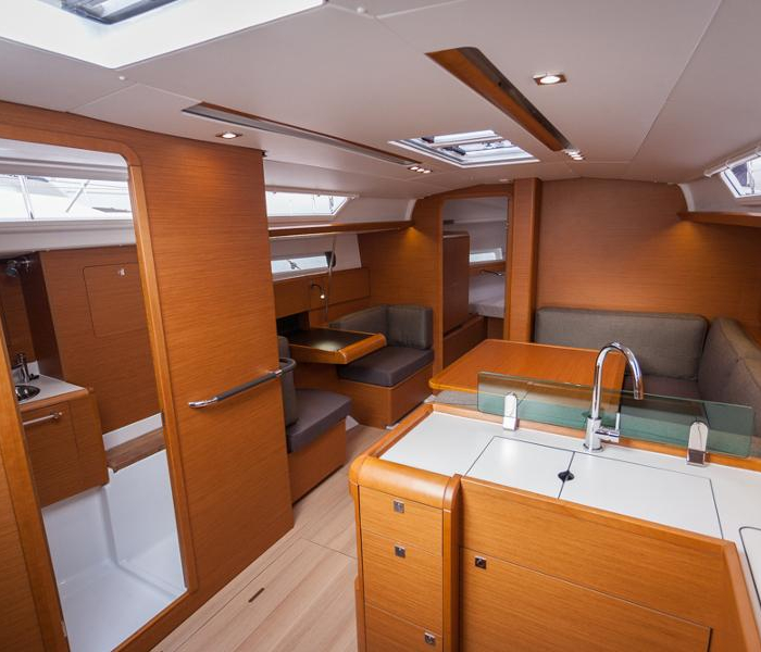 Anerada | Sun Odyssey 419 photo 3