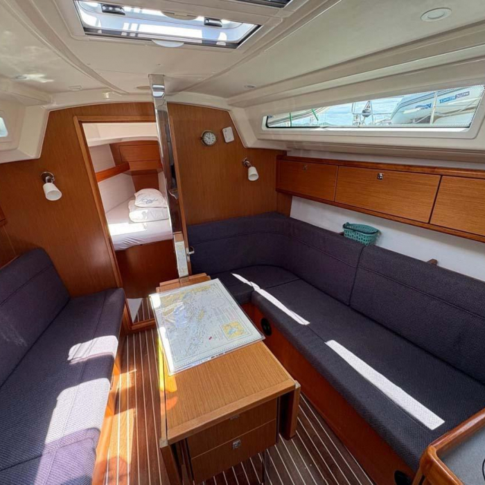 Fünfland | Bavaria Cruiser 34 photo 3