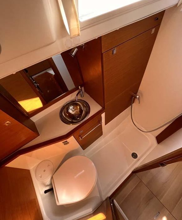 MoElli | Sun Odyssey 389 photo 12