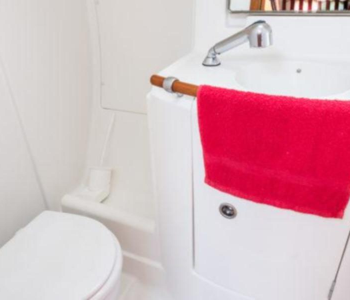 Simonetta (Bow Thruster, electric heads, Solar Panel) | Oceanis 411 Clipper photo 10