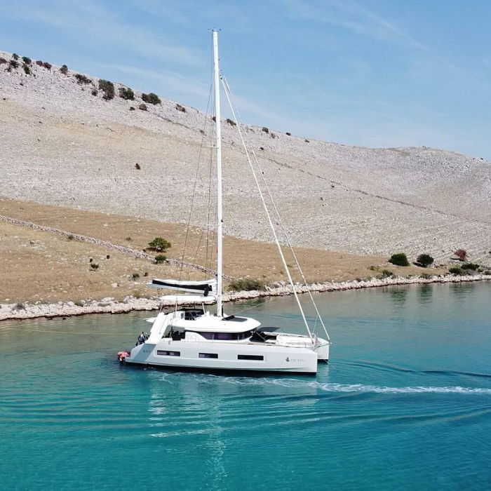 TRI-WING | Lagoon 55 photo 24