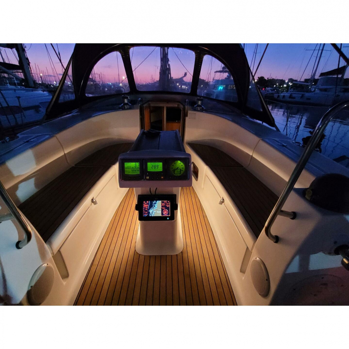 Black Pearl | Bavaria 40 photo 4