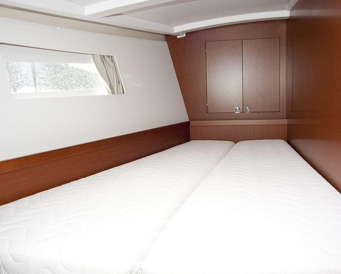 Kiki | Oceanis 45 photo 30
