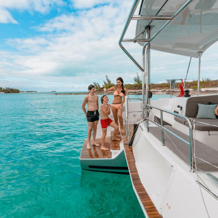 HeyBlue | Lagoon 42 photo 49