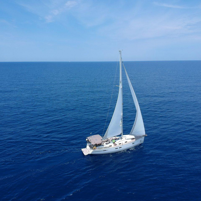 Aquaholic | Bavaria Cruiser 45 photo 3