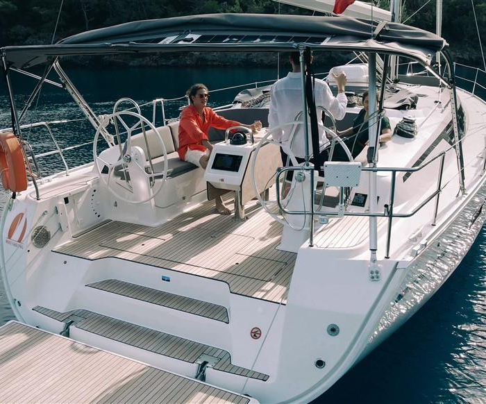 Barcelona | Bavaria Cruiser 46 photo 32