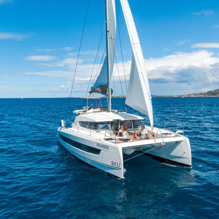 ORSA 5 - A/C, Generator, Water maker | Bali 4.2 photo 17