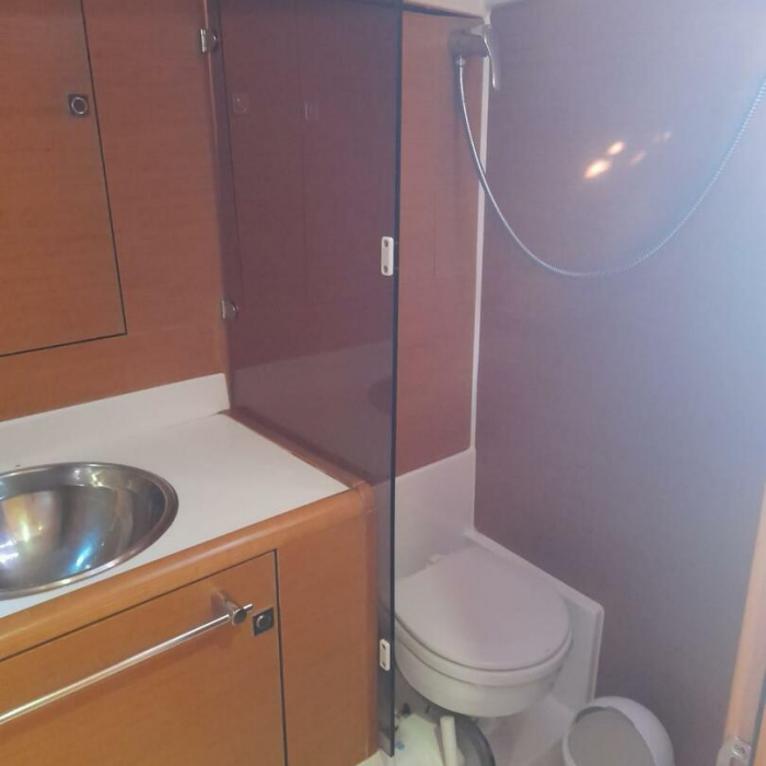 Mira | Sun Odyssey 439 photo 14