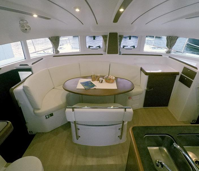 Grey pearl | Lagoon 380 photo 12