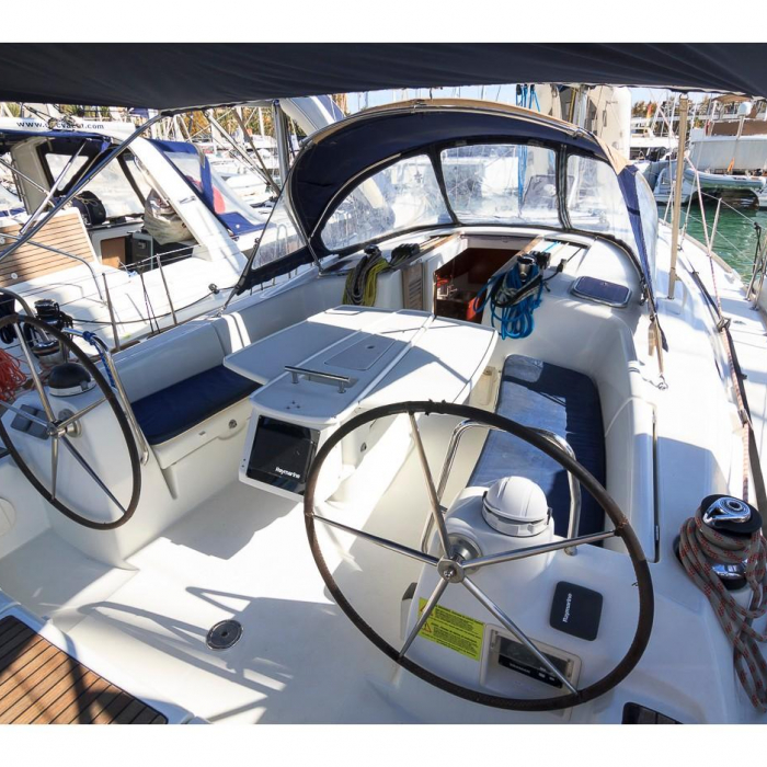 Demonio de Tasmania | Oceanis 43 photo 2