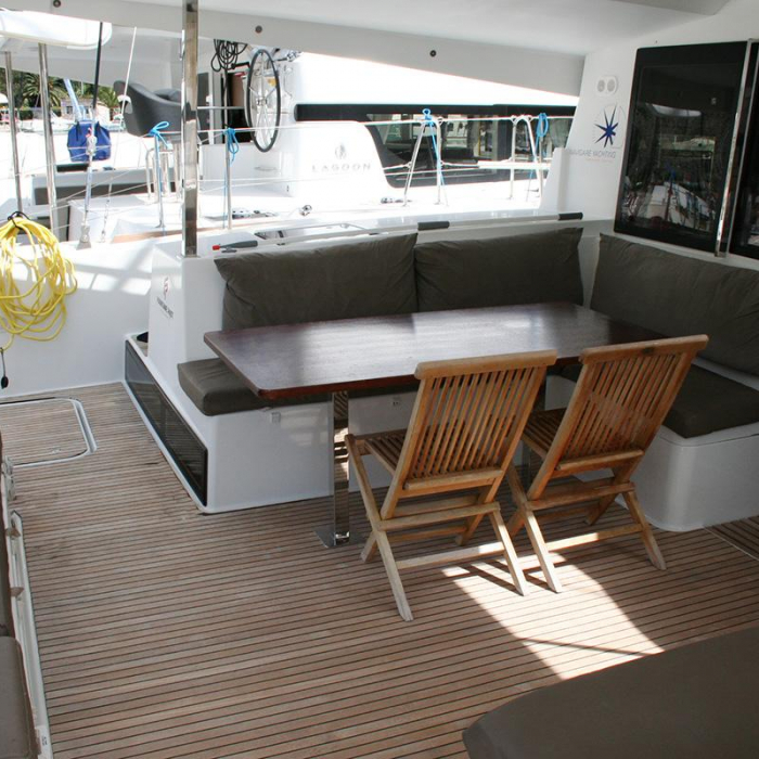 Admira | Fountaine Pajot LUCIA 40 photo 19