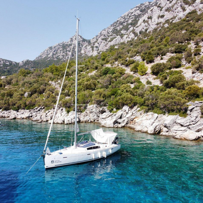 Rhapsody | Oceanis 43 photo 3