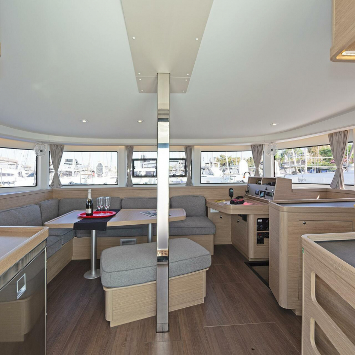 Eternity (ONLY SKIPPERED) | Lagoon 42 A/C & GEN photo 4