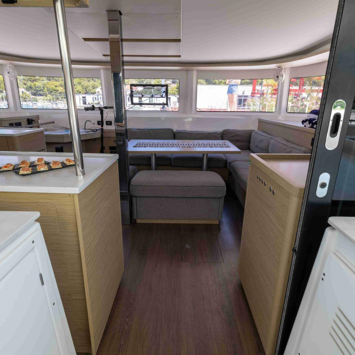 No Limit I | Lagoon 46 photo 18