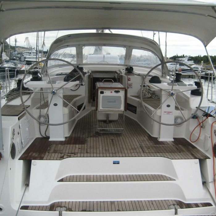 SIX Solar | Bavaria cruiser 51 photo 2