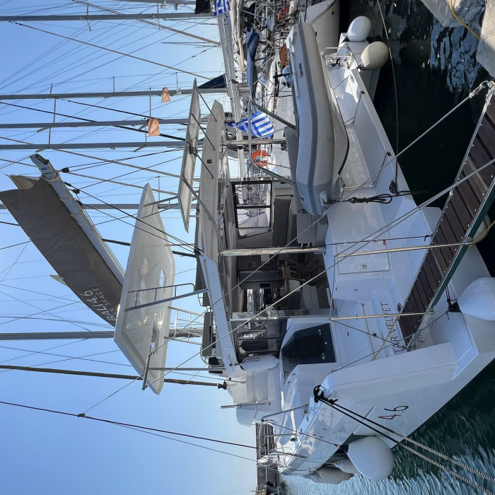 Star Velvet (A/C, Generator, Water Maker, dishwasher) | Bali 4.6 photo 5