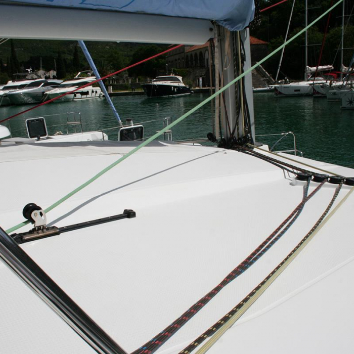 Admira | Fountaine Pajot LUCIA 40 photo 21