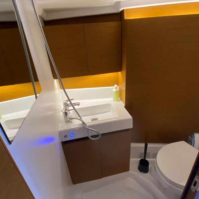 4 elli | Sun Odyssey 380 photo 5