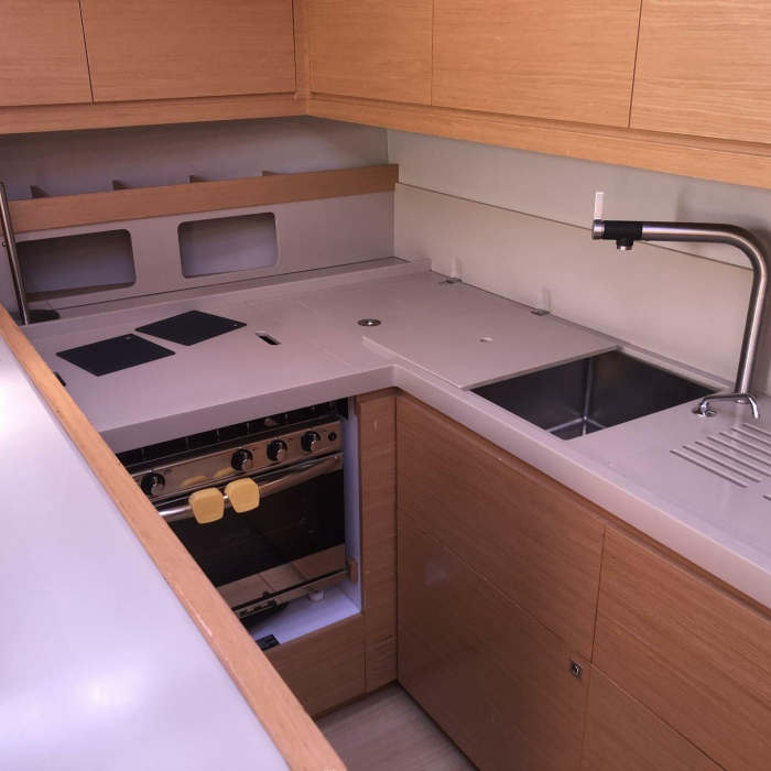 Gryffindor | Dufour 530 Exclusive 2020 photo 1