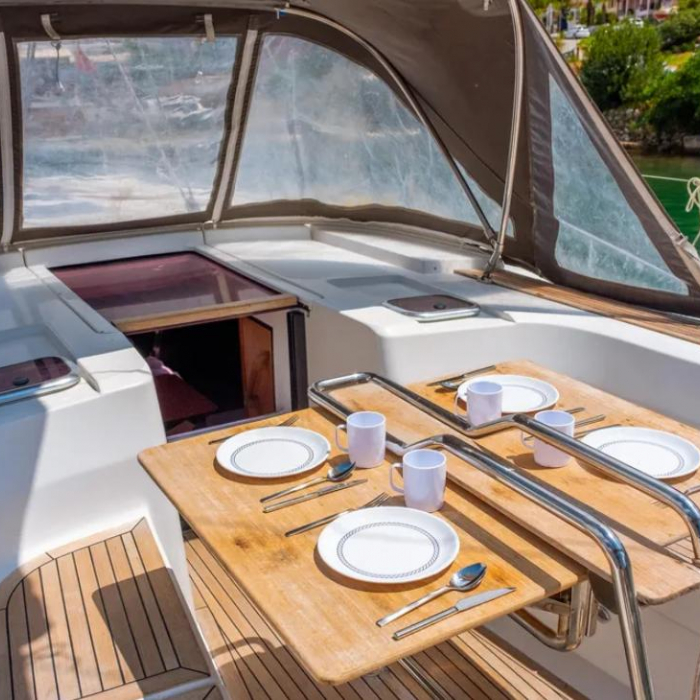 Taurus | Hanse 445 photo 5