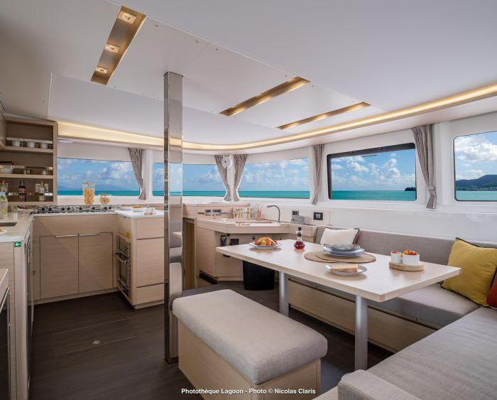 Flx | Lagoon 46 photo 8