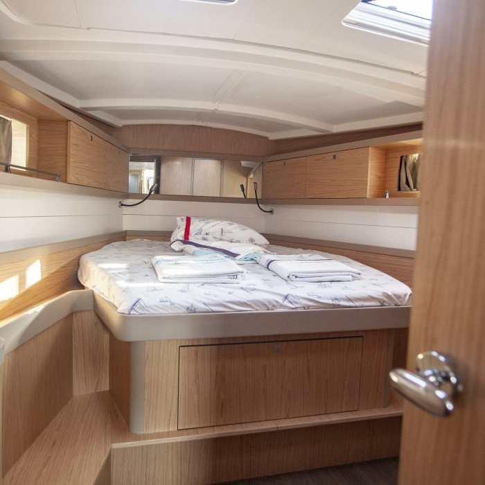 Hande | Oceanis 45 photo 11