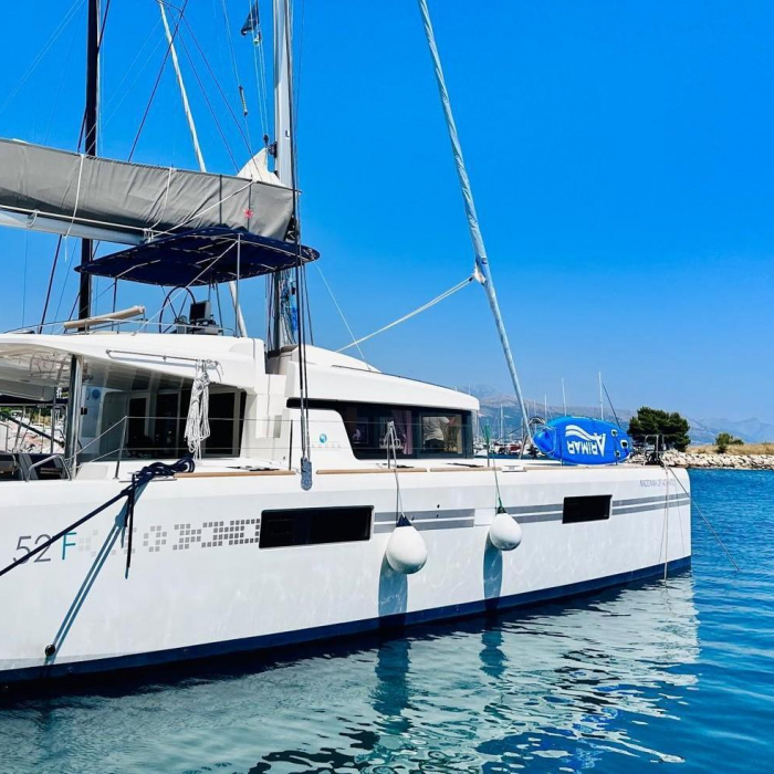 Madonna of Adriatic | Lagoon 52 F photo 13