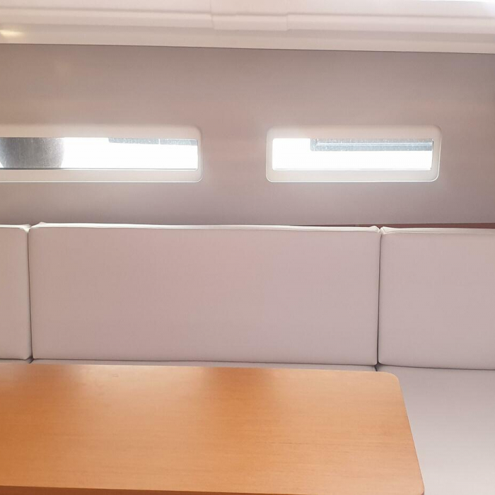 The song is you | Sun Odyssey 410 Performance - New sail photo 5