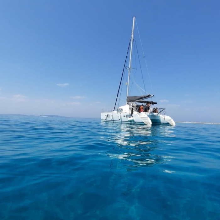 Relax | Lagoon 380 S2 photo 3