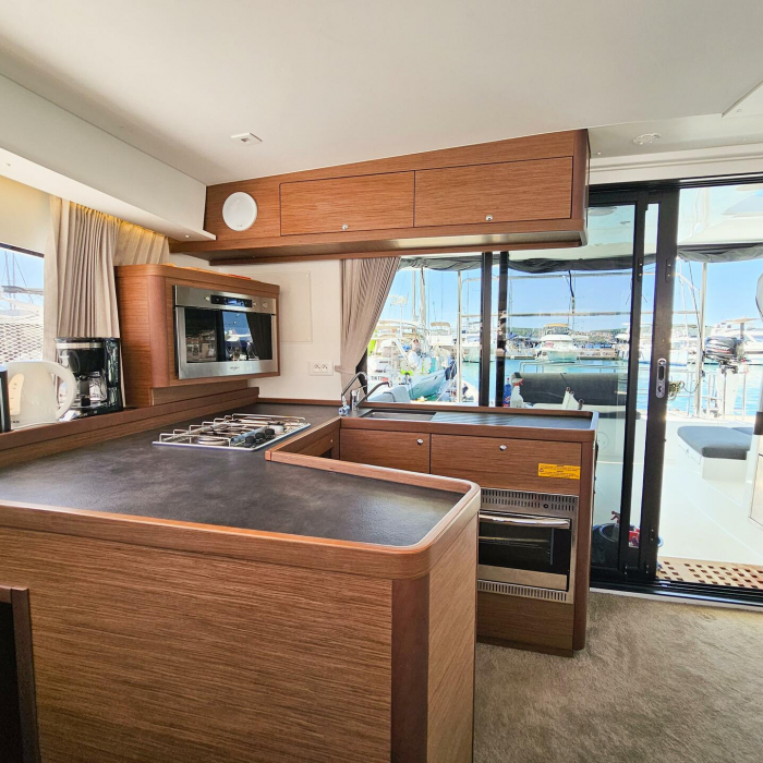 Nera | Lagoon 42 photo 14