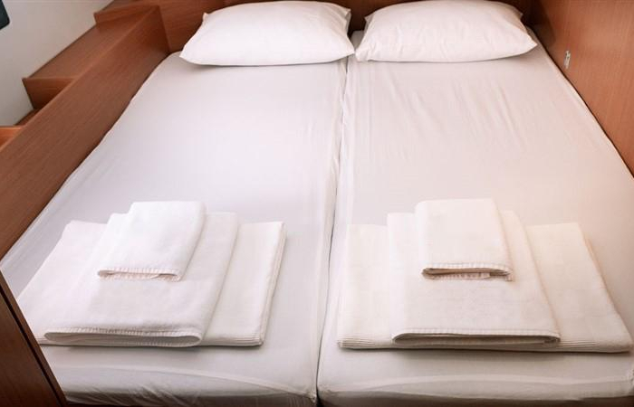 Nomad | Bavaria C42 photo 17