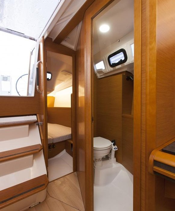 Glasswing | Sun Odyssey 349 photo 7