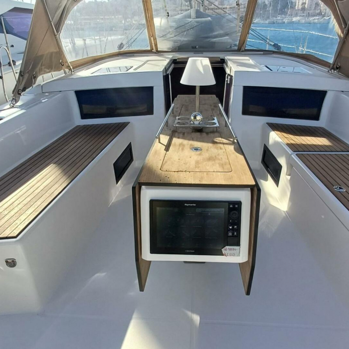 Kybalion | Dufour 470 photo 3