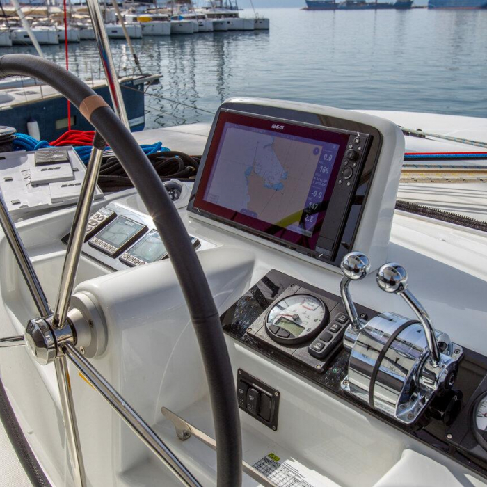 Sea Star | Lagoon 46 photo 3