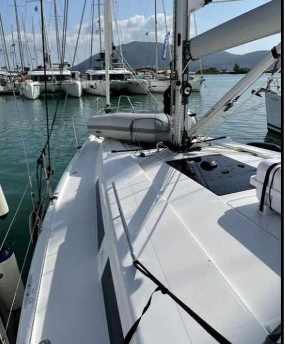 Medusa III | Hanse 388 photo 3