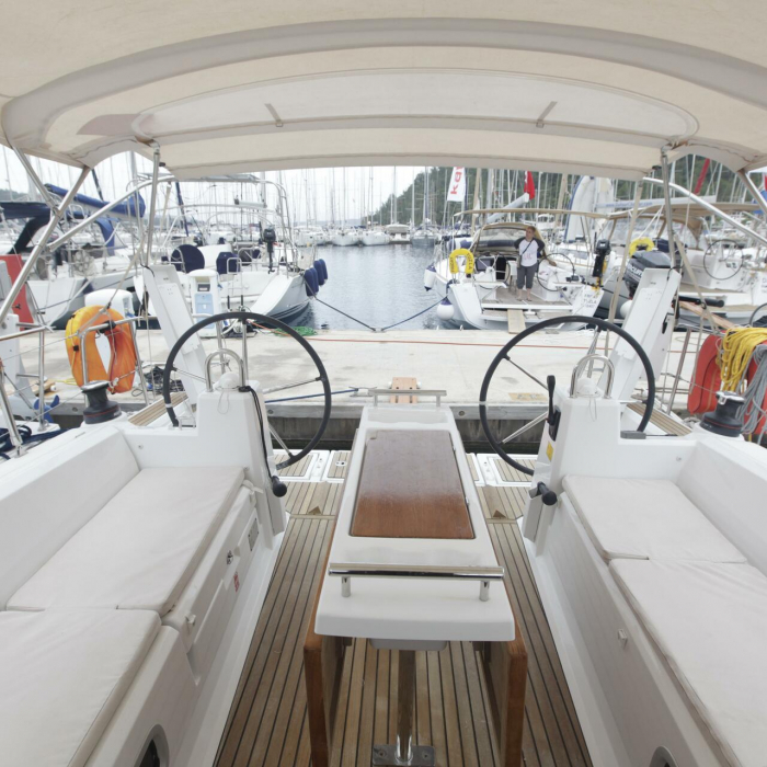 Minta | Oceanis 35 photo 2